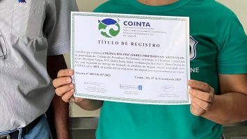 Colônia de Pescadores de Coxim recebe selo SIM-Cointa e passa a comercializar seus produtos em outros municípios